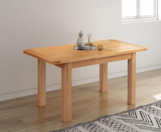Stow Oak 120/153cm Extending Dining Table